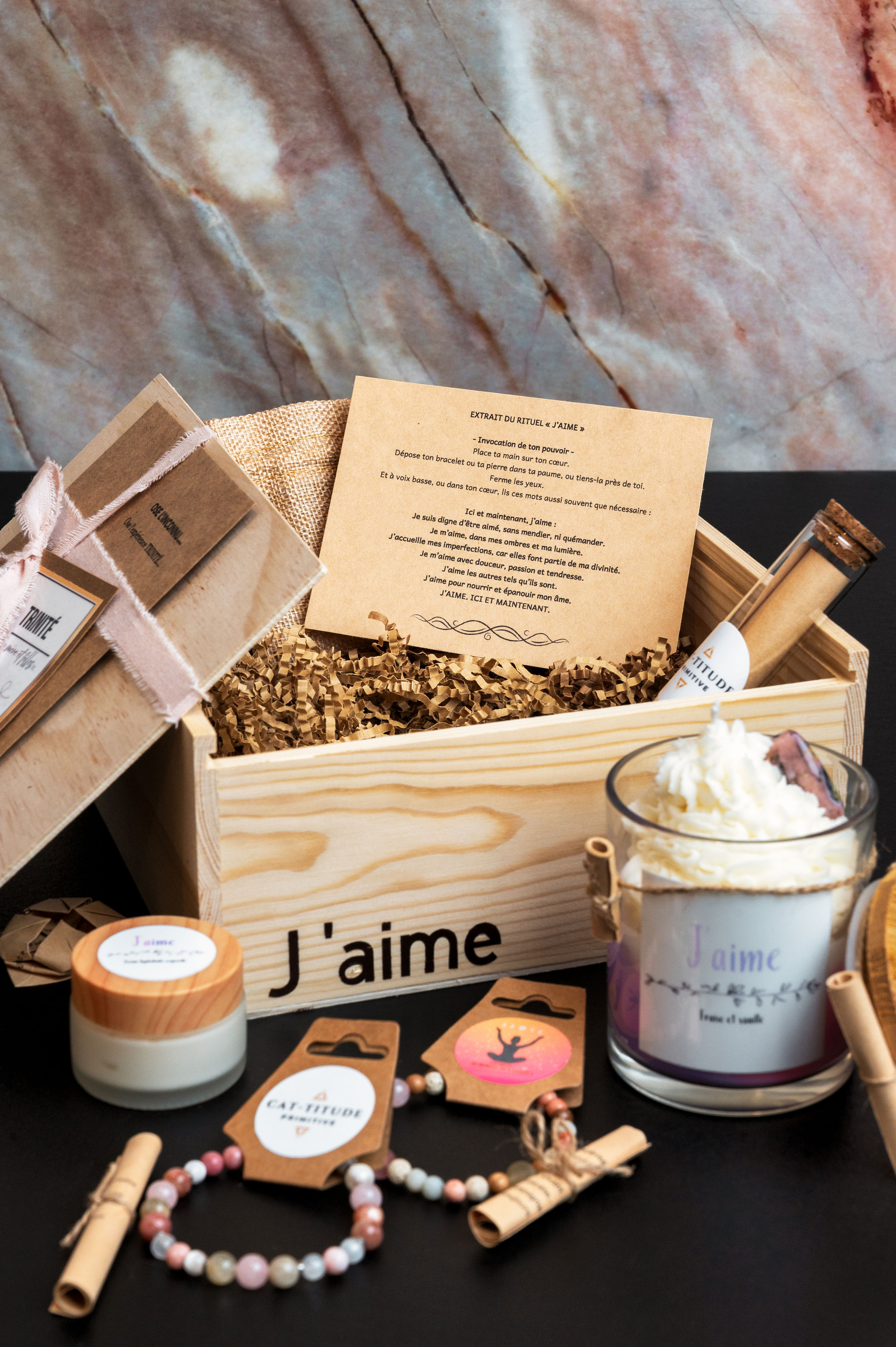 Coffret J’aime — ouvert